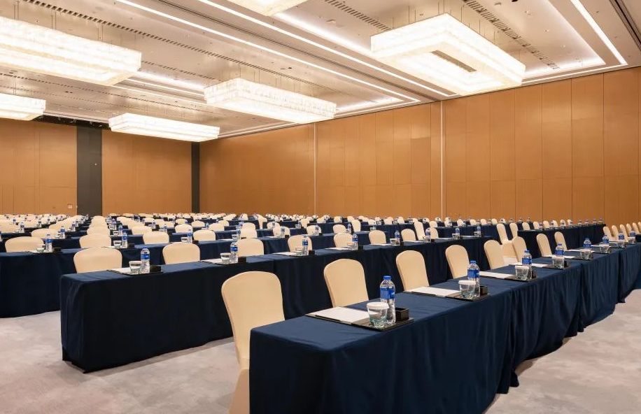 會(huì)議室隔音吸音怎么做？(圖1)